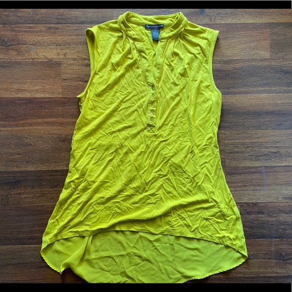 Chelsea & Theodore Sleeveless Tunic Top - Picture 5 of 16